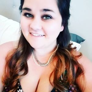 Meet your Posher, Elyse